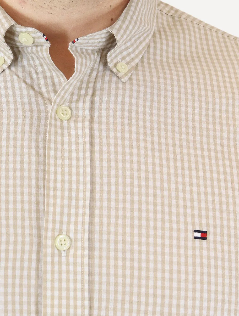 Camisa Tommy Hilfiger Masculina Xadrez Gingham Branca/Cáqui