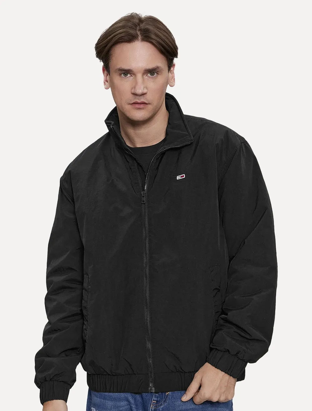 Jaqueta Tommy Jeans Masculina Essential Padded Plain Preta
