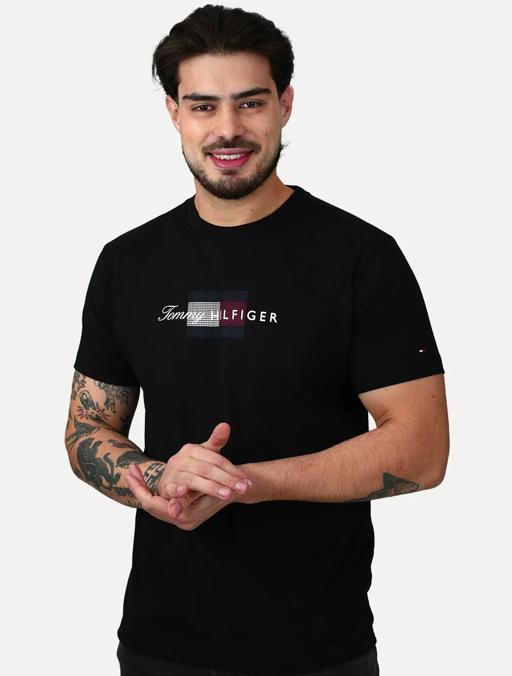 Camiseta Tommy Hilfiger Masculina Brand Love Big Graphic Preta