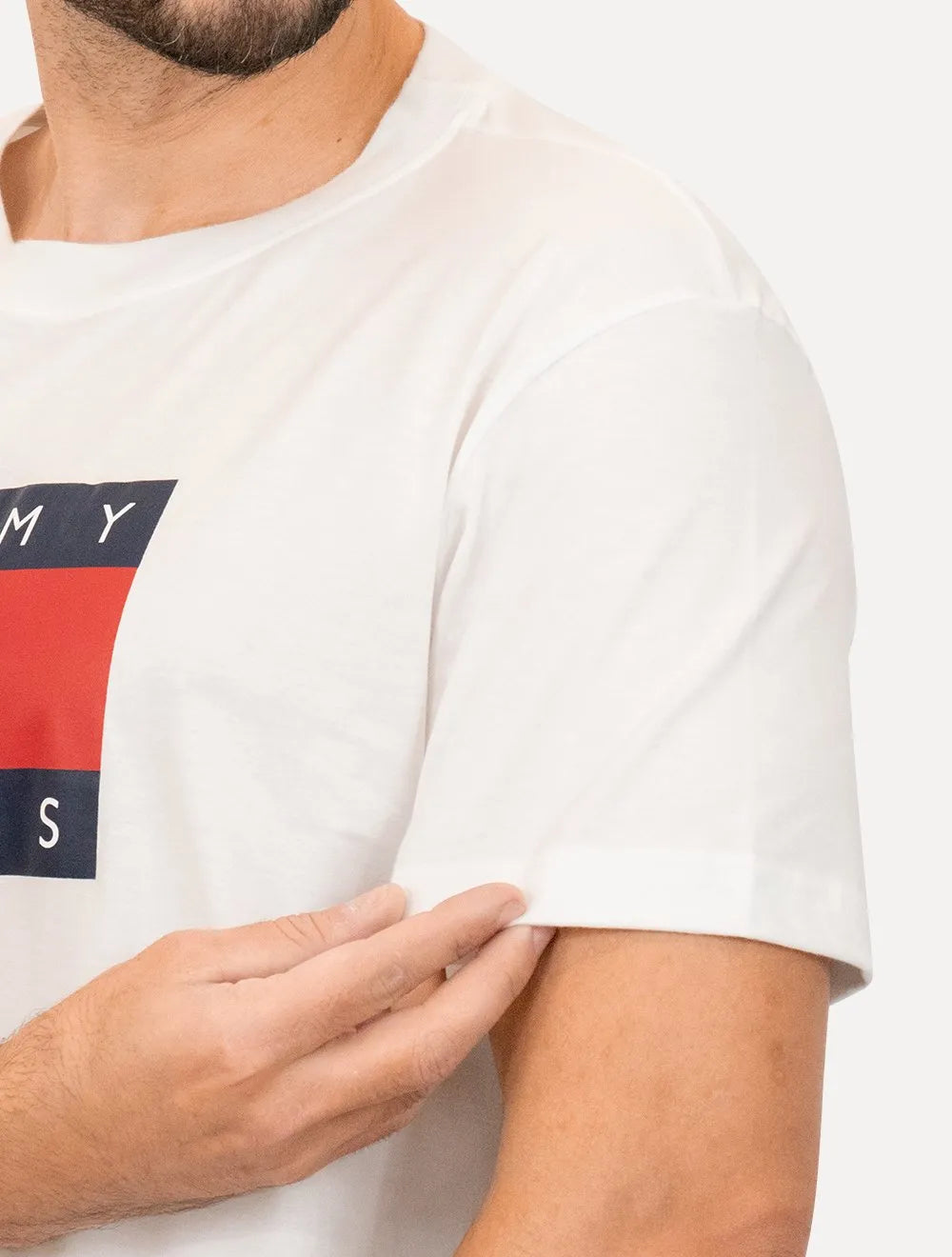 Camiseta Tommy Jeans Masculina Regular Skate Flag Branca