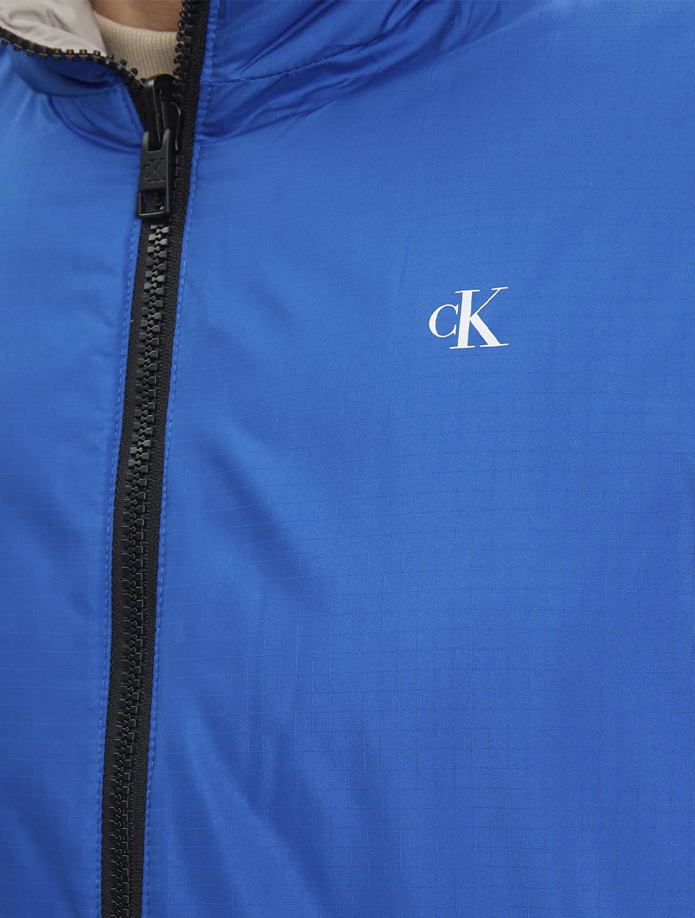Jaqueta Calvin Klein Jeans Dupla Face Puffer Reversible 90's Cinza/ Azul Royal