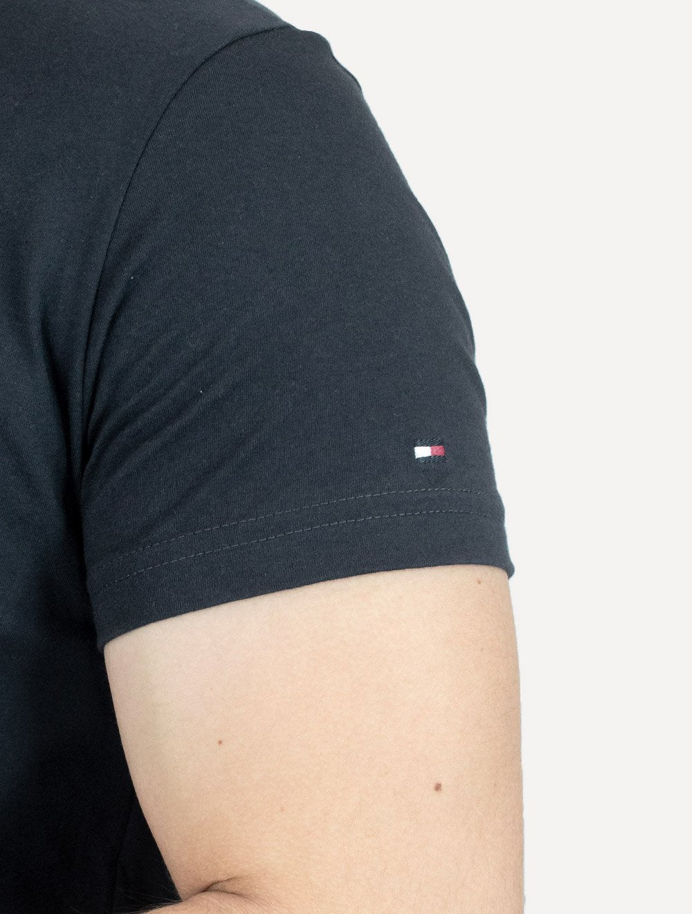 Camiseta Tommy Hilfiger Masculina Regular Stack Azul Marinho