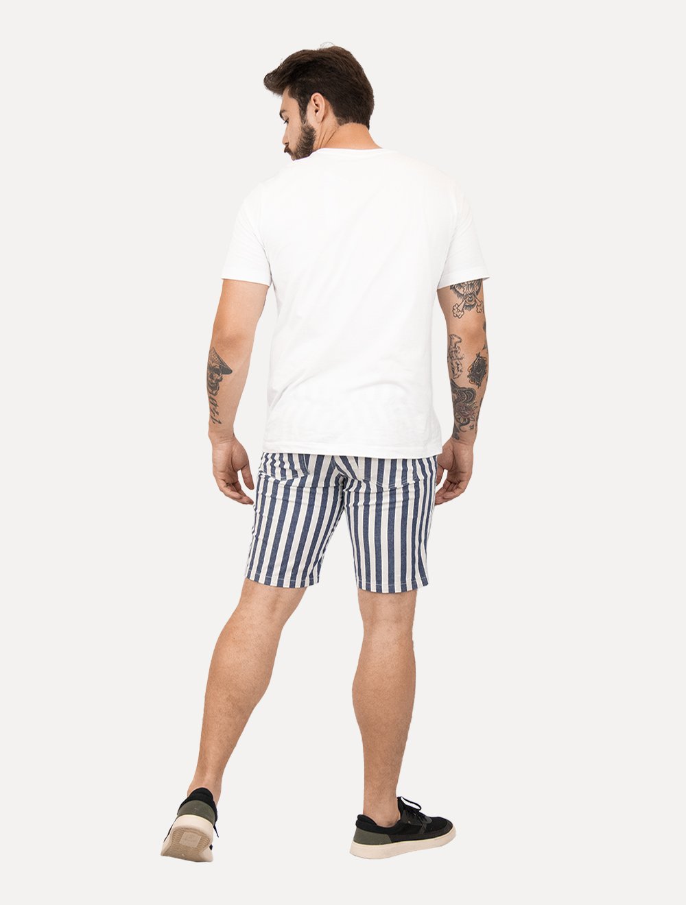 Bermuda Reserva Masculina Listrada Off-White/Azul Marinho