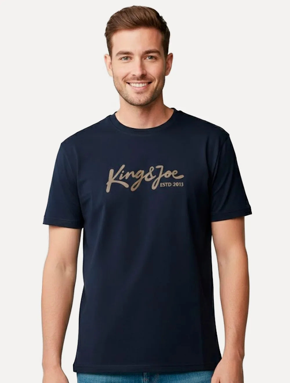 Camiseta King & Joe Premium Maculina Signature Logomania Estd 2013 Azul Marinho
