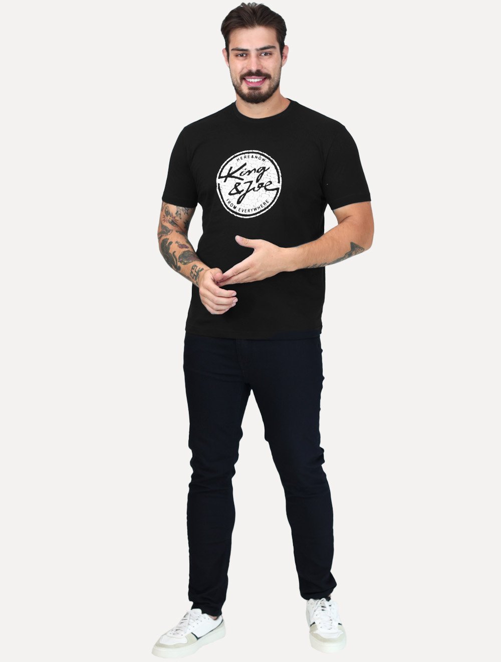 Camiseta King & Joe Masculina Circle Cracked Preto