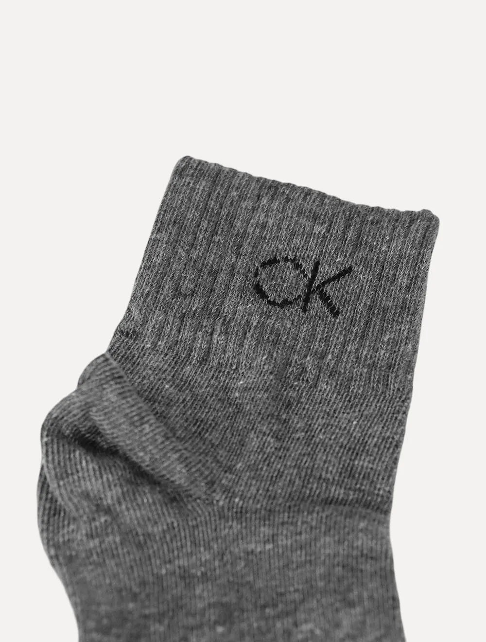 Meia Calvin Klein Esportiva Cano Médio CK Grafite Mescla 1UN