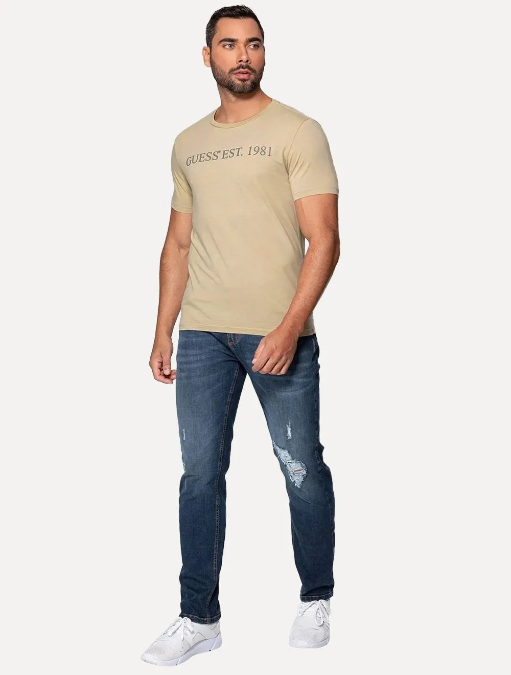 Camiseta Guess Masculina Est 1981 Relevo Cáqui Claro