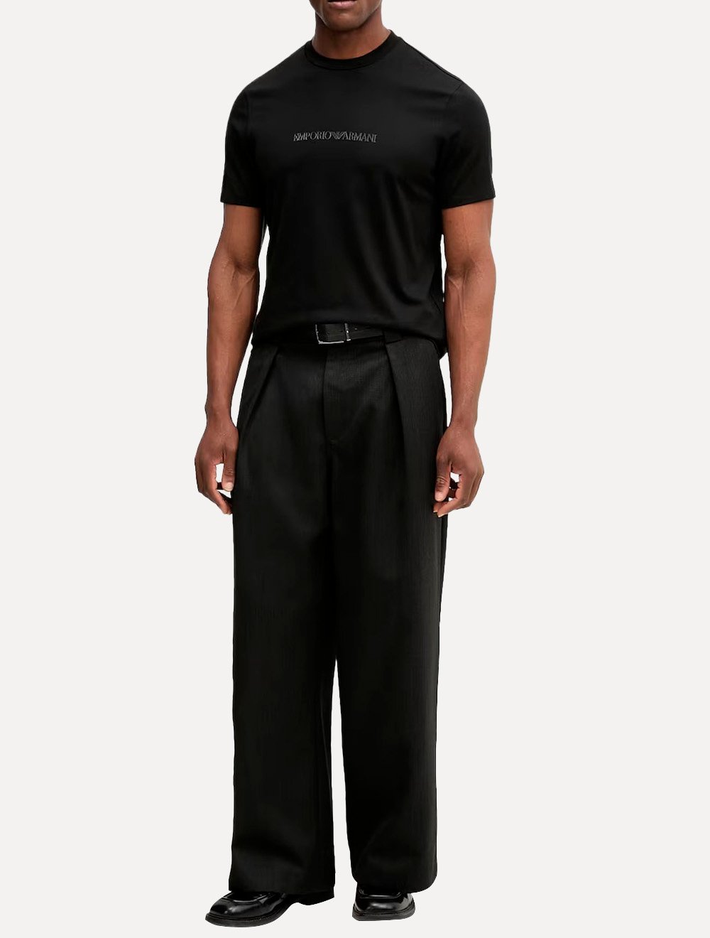 Camiseta Emporio Armani Masculina Slim Fit Pima Rubber Logo Preta