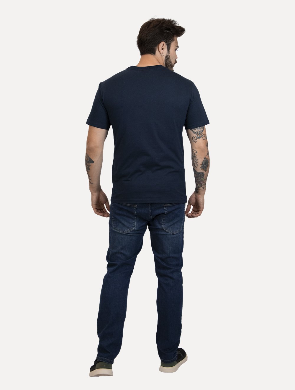 Camiseta Tommy Jeans Masculina Regular Varsity Arc Azul Marinho
