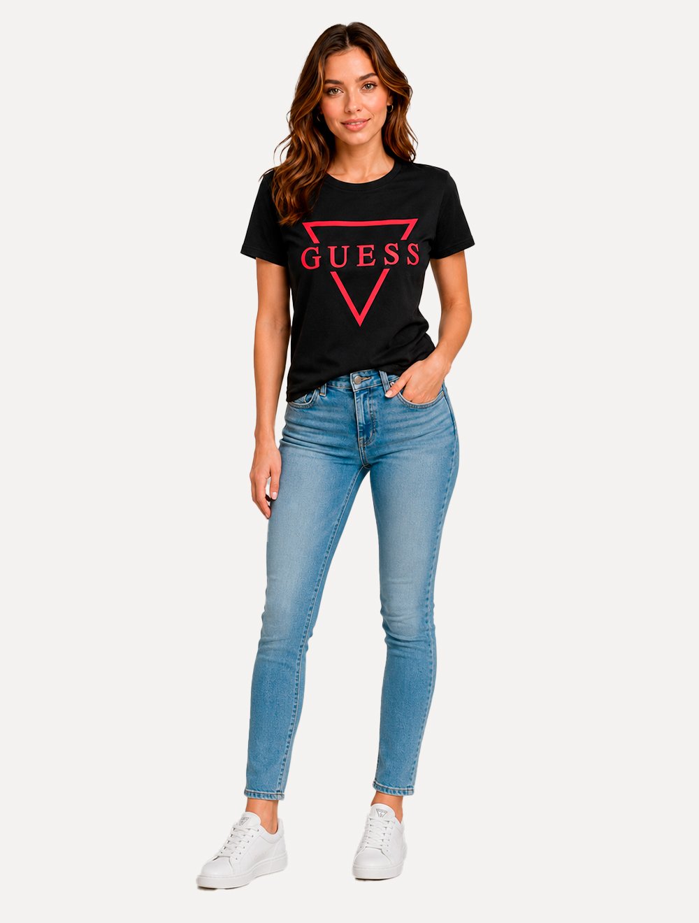 Camiseta Guess Feminina Bust Logo Preta