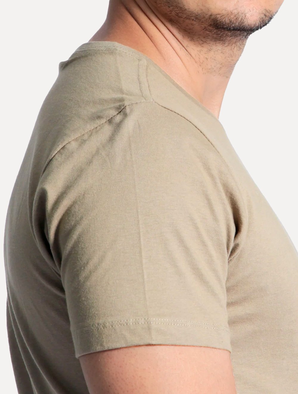 Camiseta Aramis Masculina Estampa Assinatura 1995 Peito Cáqui
