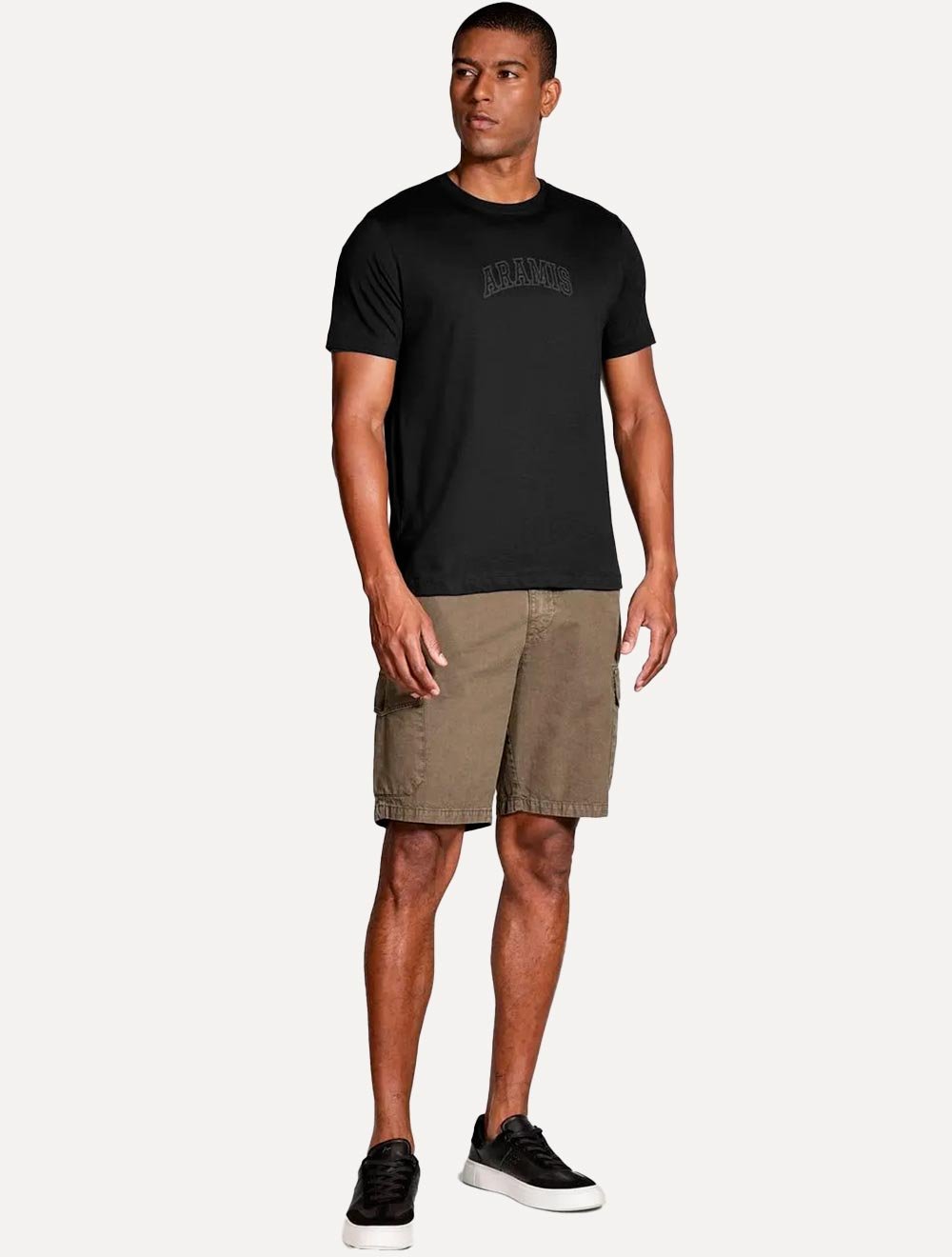 Camiseta Aramis Masculina Regular Outline Preta
