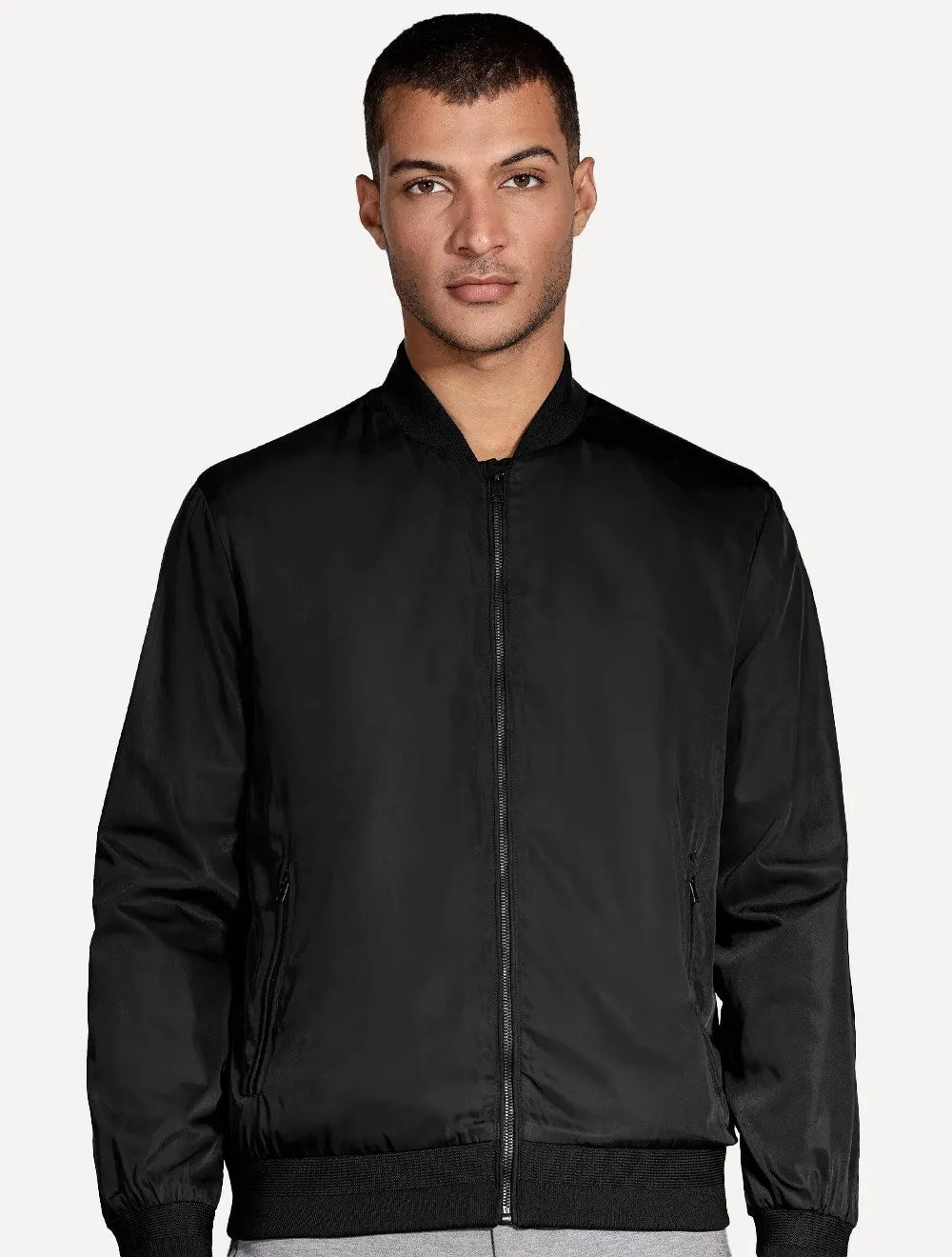 Jaqueta Aramis Masculina Nylon Bomber Liquid Repeller Preta