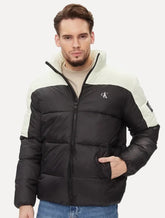 Jaqueta Calvin Klein Jeans Masculina Bicolor Logo Lateral Branca/Preta