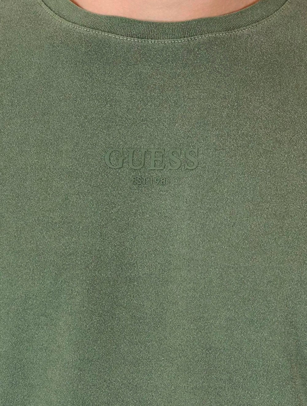 Camiseta Guess Masculina Rubber Est.1981 Stoned Verde Militar