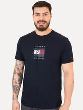 Camiseta Tommy Hilfiger Masculina Linear Flag Graphic Azul Marinho