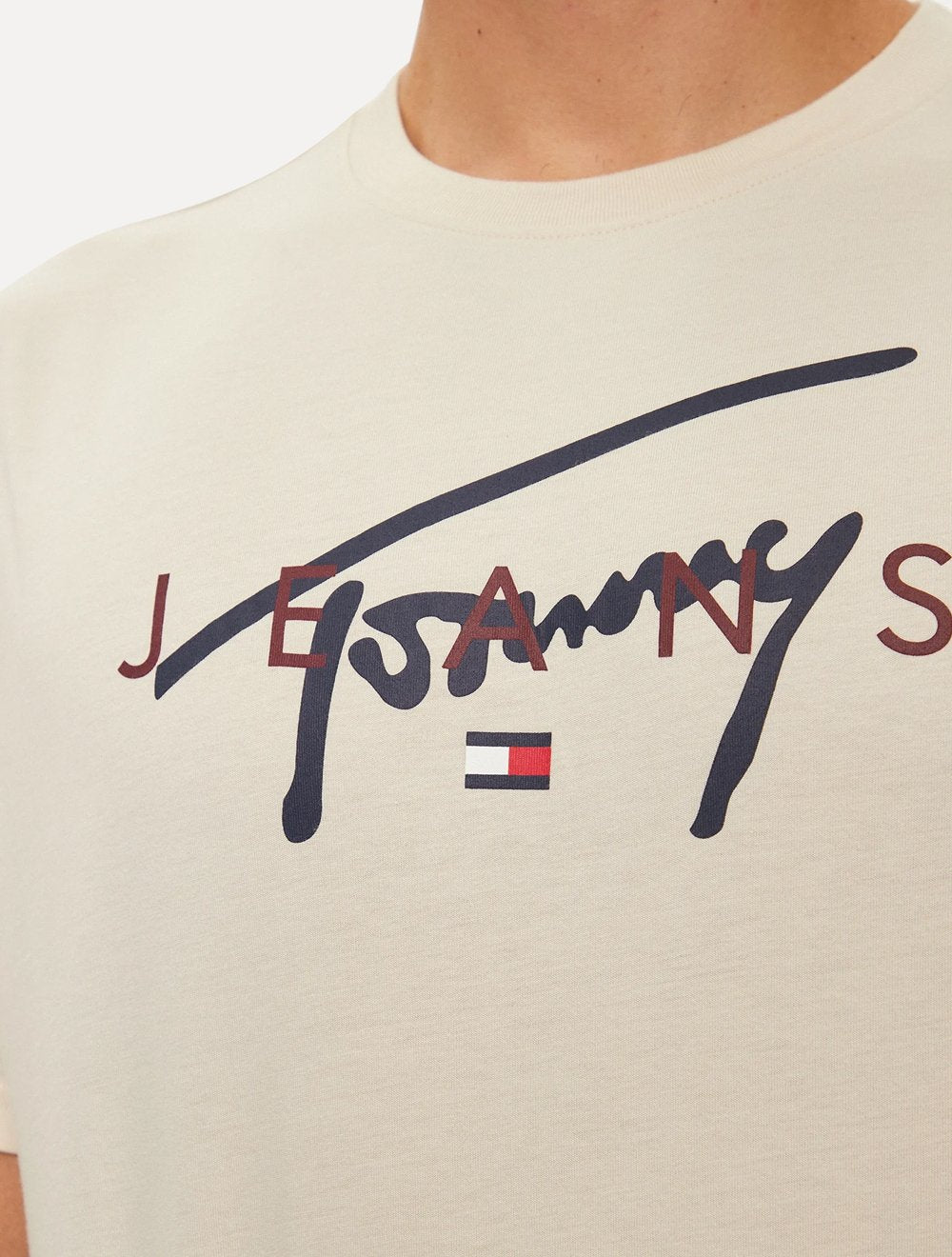 Camiseta Tommy Jeans Masculina Regular Signature Twist Logo Tee Areia
