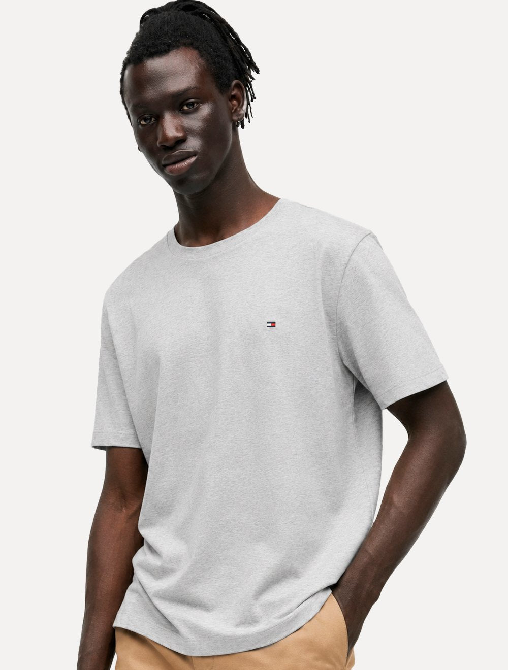 Camiseta Tommy Hilfiger Essential Cotton Tee Cinza