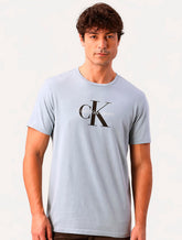 Camiseta Calvin Klein Jeans Masculina New Re Issue Frontal Azul Claro