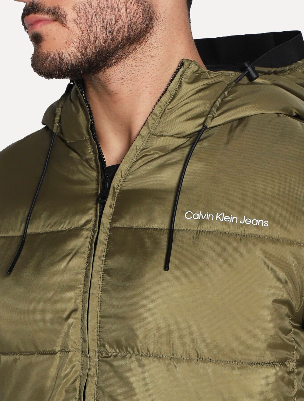 Jaqueta Calvin Klein Jeans Masculina Hoodie Matelassê Sust Logo Verde Oliva