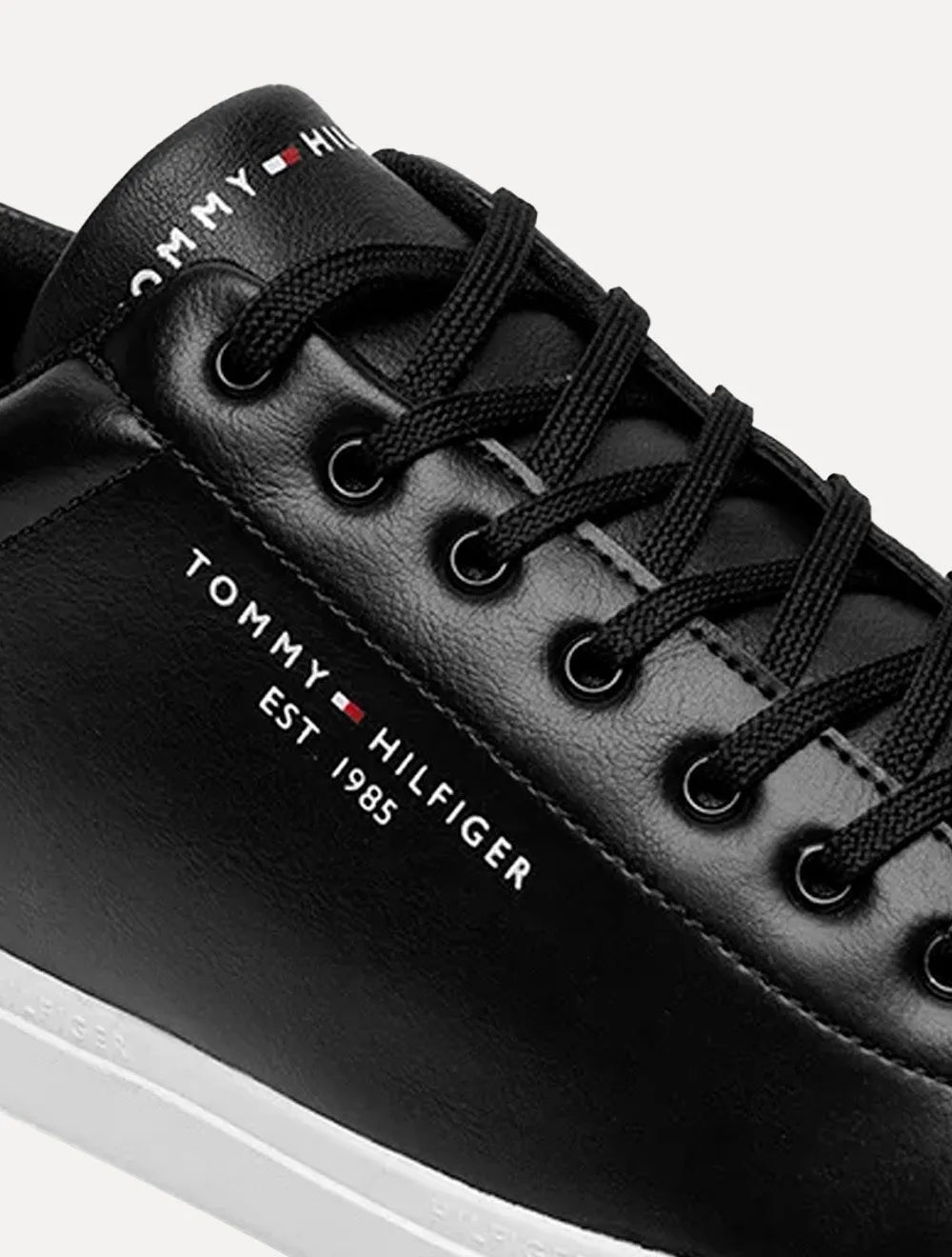Tênis Tommy Hilfiger Masculino Couro Harrison 5D5 Preto
