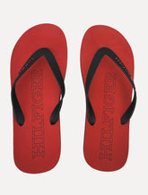 Chinelo Tommy Hilfiger Brad 8R Rubber Beach Preto/Vermelho