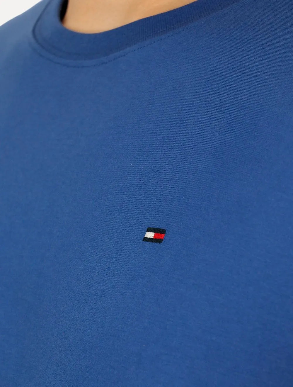 Camiseta Tommy Hilfiger Masculina Essential Cotton Azul Cobalto