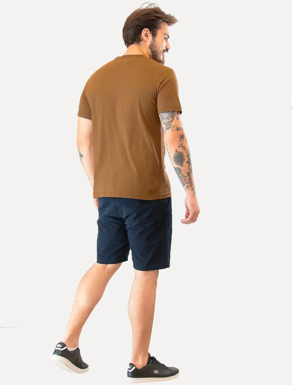 Camiseta Tommy Hilfiger Masculina Stack Brand Love Marrom
