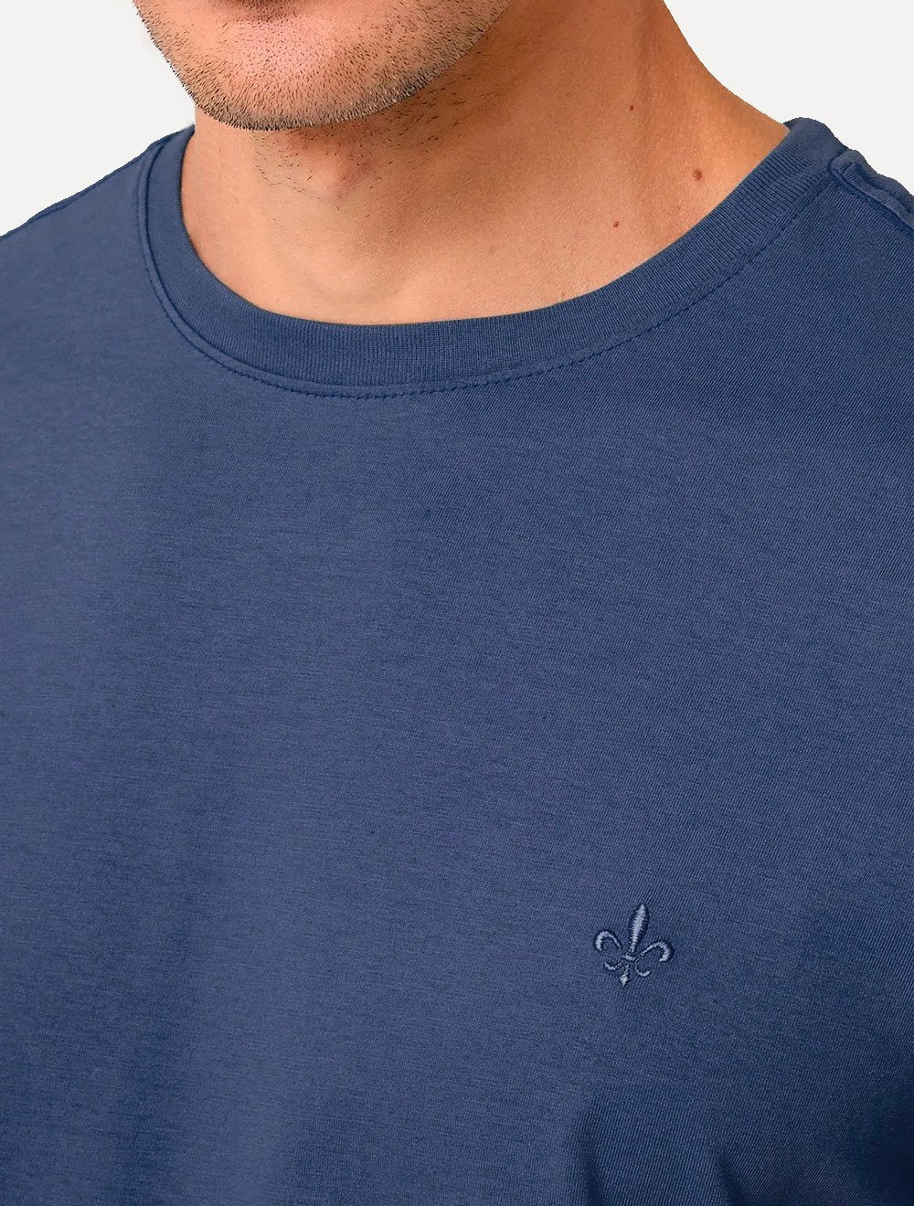 Camiseta Dudalina Masculina Essentials Modal Logo Azul Marinho