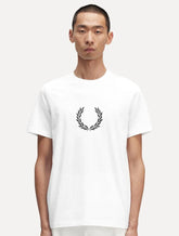 Camiseta Fred Perry Masculina Regular Laurel Wreath Graphic Branca