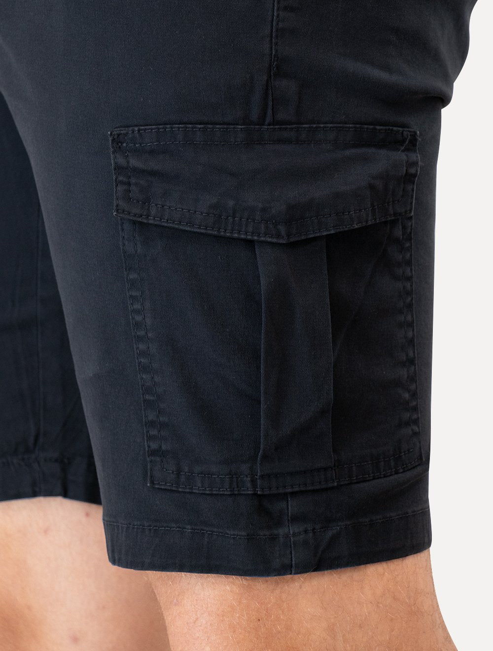 Bermuda Guess Masculina Cargo Sarja Azul Escuro