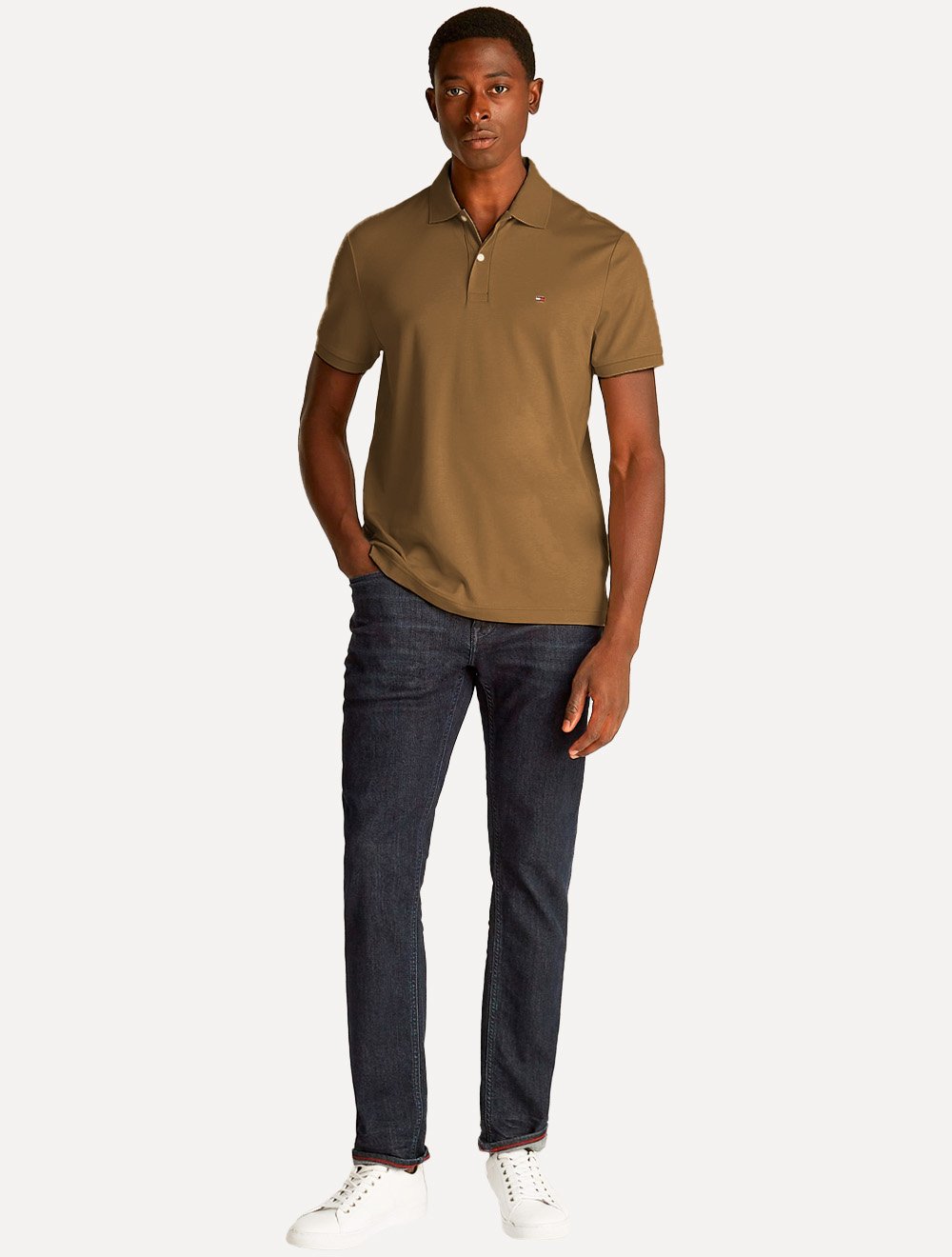 Polo Tommy Hilfiger Masculina Malha Liquid Cotton Seasonal Caqui Caramelo