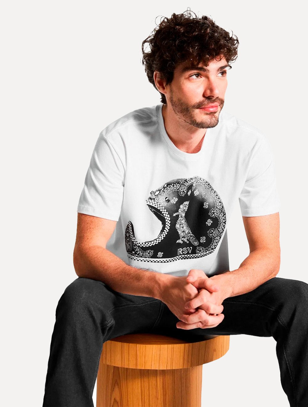 Camiseta Reserva Masculina Helmet Bandana Branca
