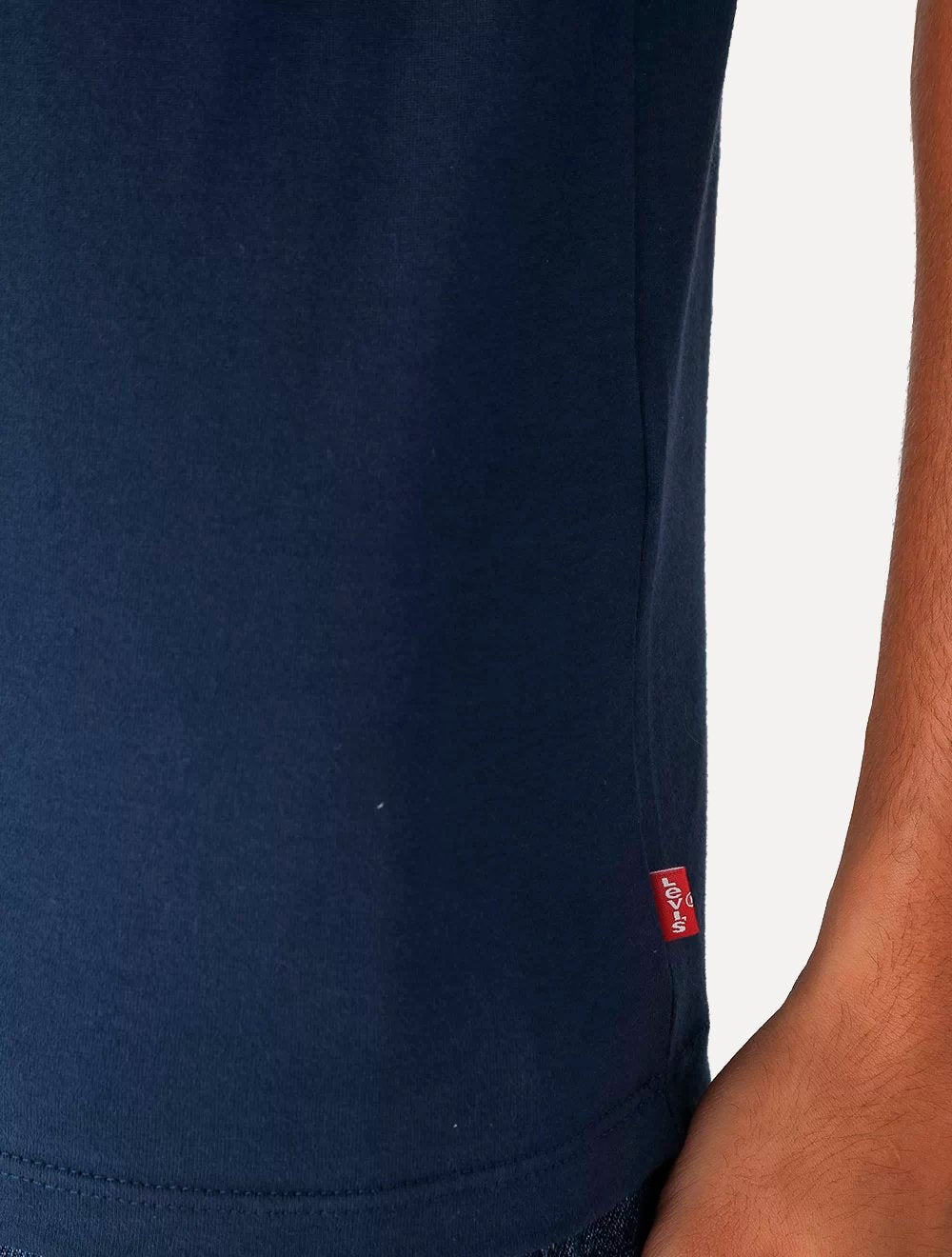 Camiseta Levis Masculina Logo Batwing Azul Marinho