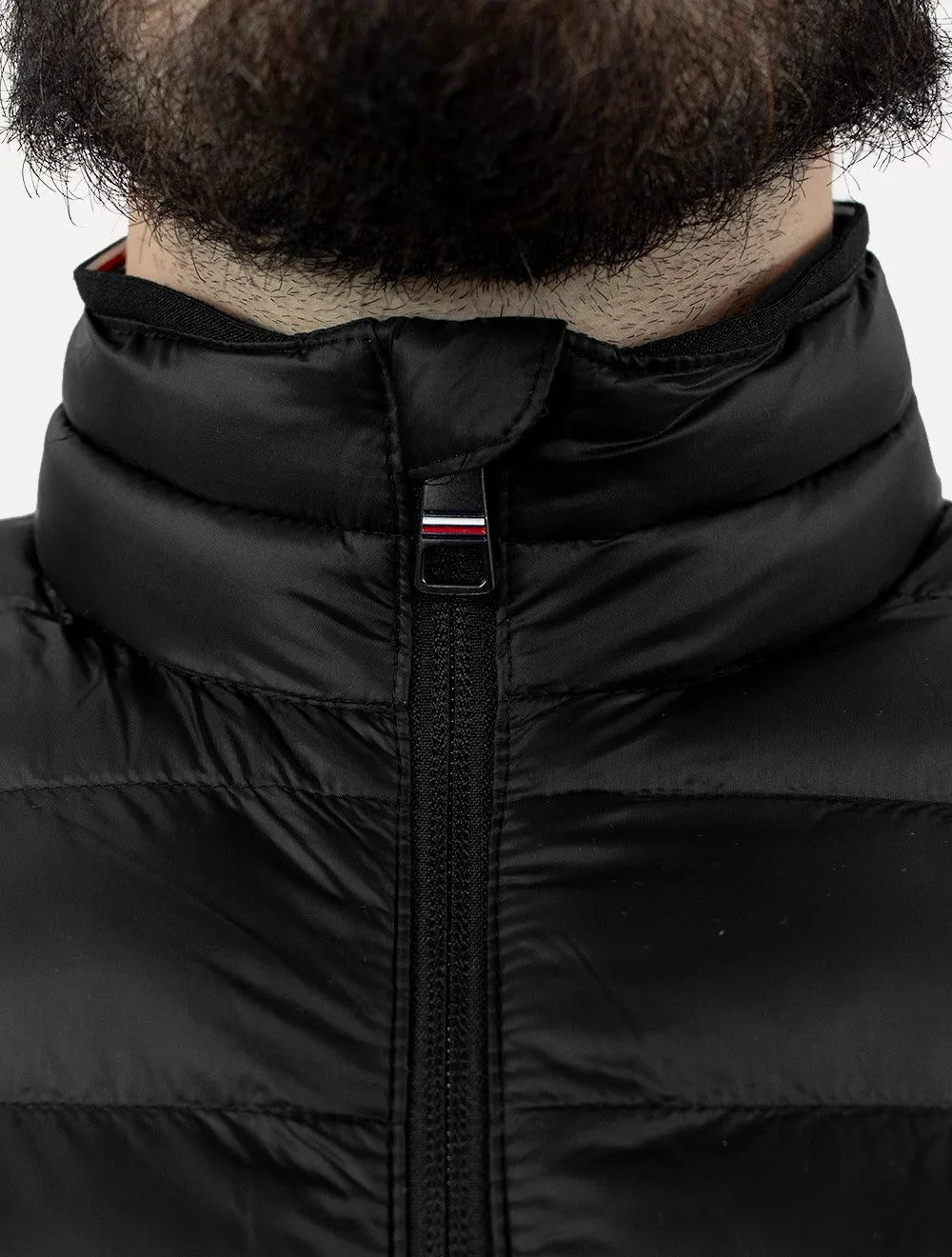 Jaqueta Tommy Hilfiger Core Packable Recycled Preto