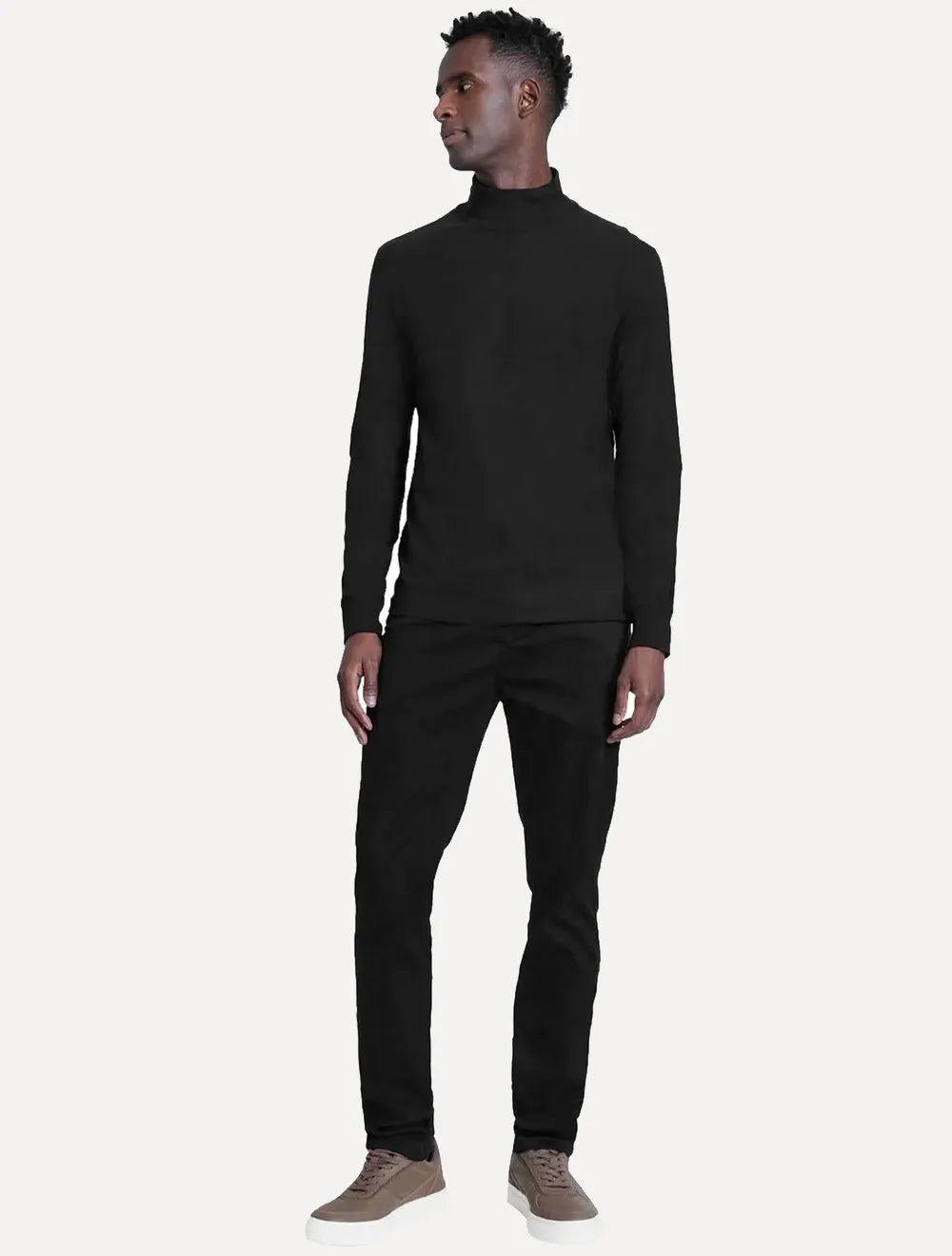 Blusa Aramis Masculina Manga Longa Regular Gola Alta Preta