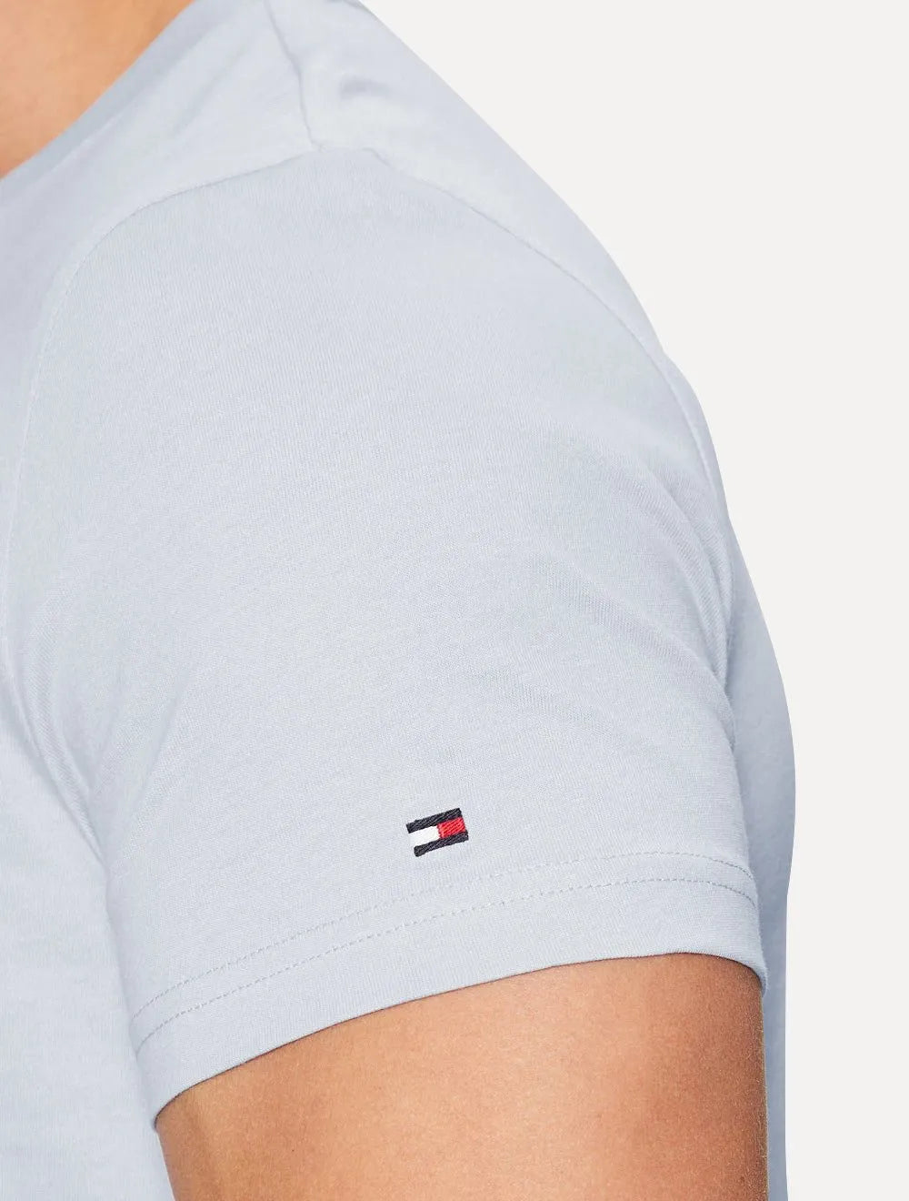 Camiseta Tommy Hilfiger Masculina Core Logo Tee Azul Celeste