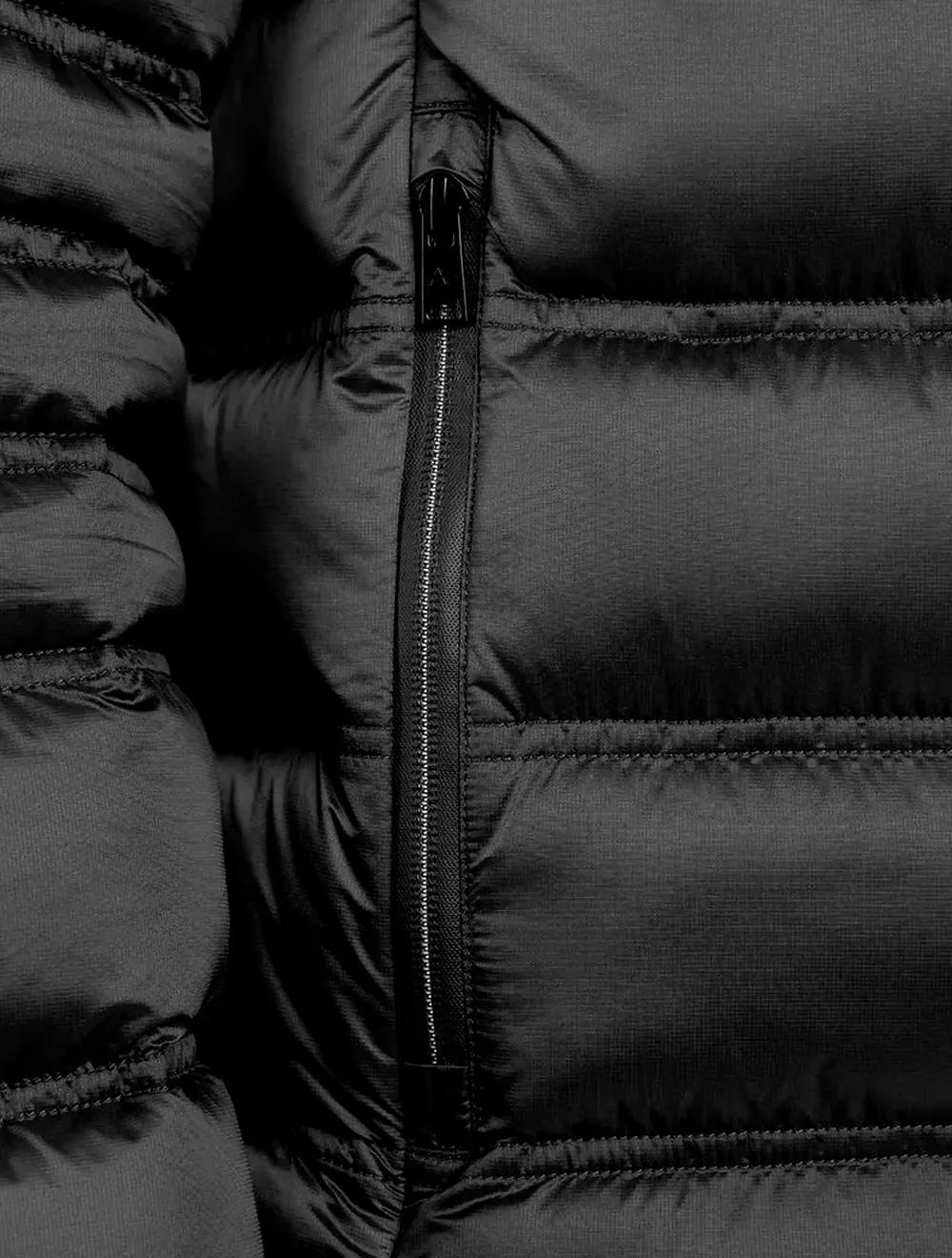 Jaqueta Aramis Masculina Nylon Liquid Repeller Preta