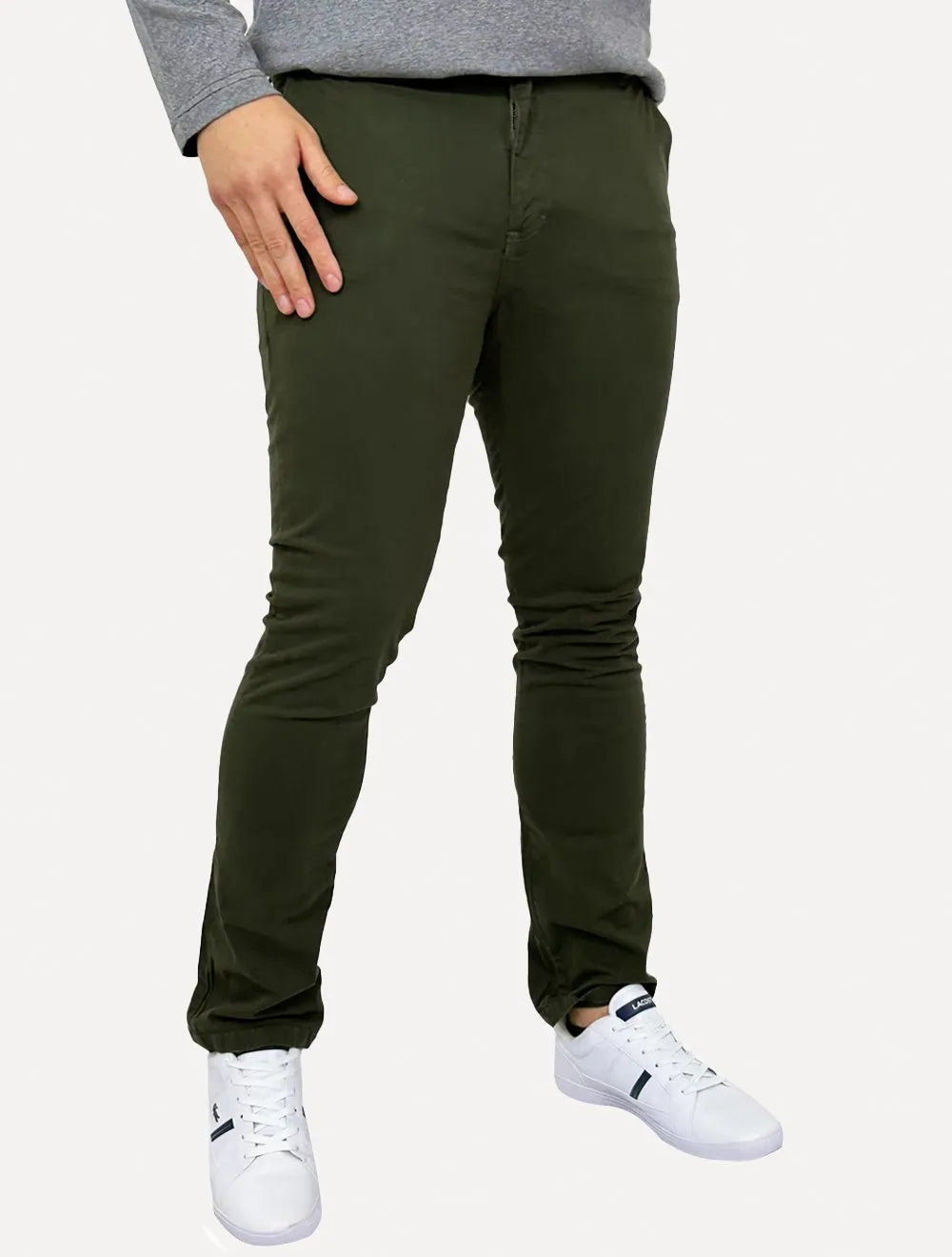 Calça Aramis Masculina Sarja Chino Regular Color Comfort Verde Escuro