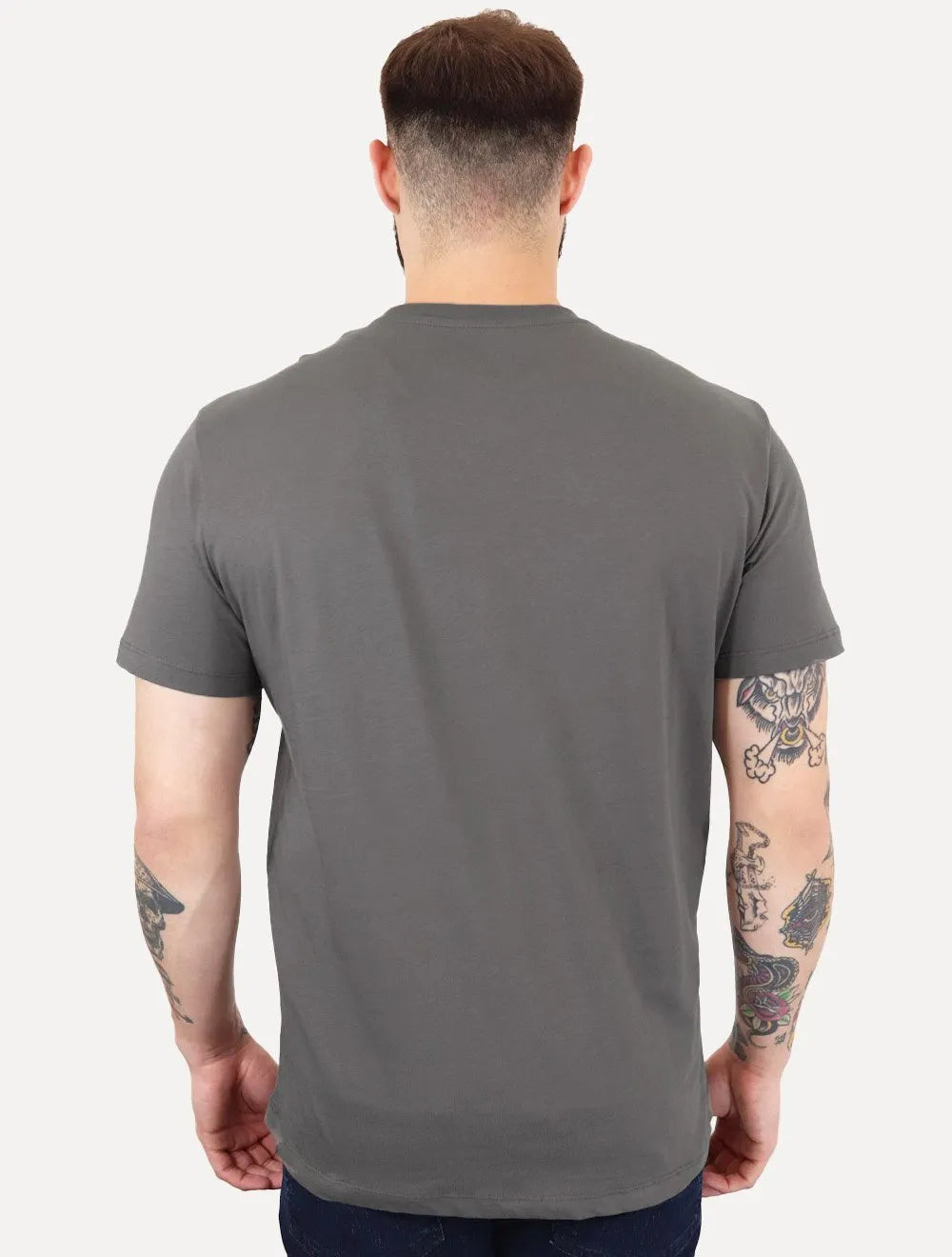 Camiseta Armani Exchange Masculina Regular AX Frontal Dark Logo Cinza Escuro