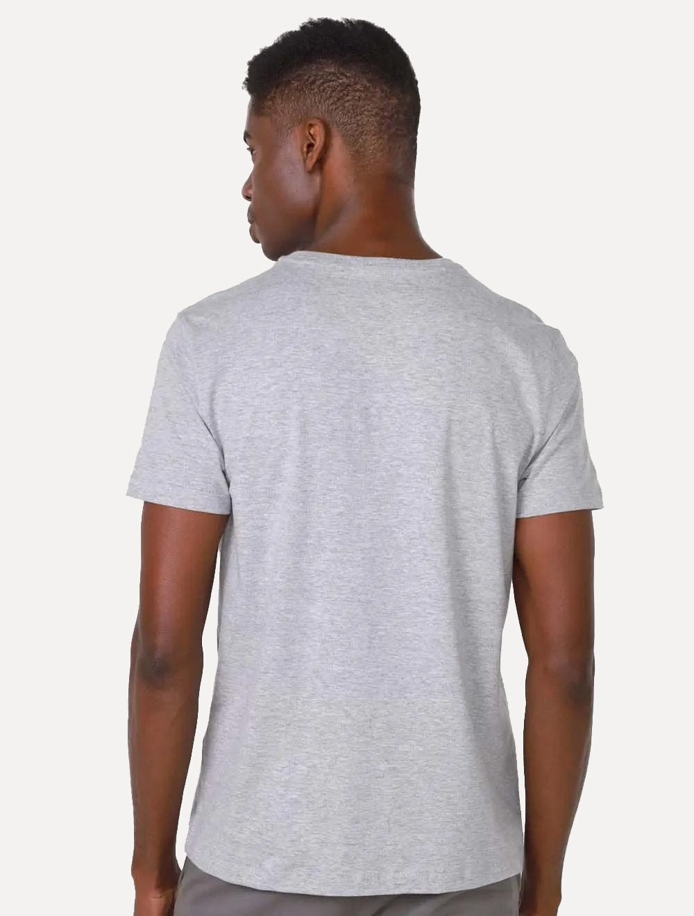 Camiseta Aramis Masculina Malha Fio a Fio Cinza Mescla