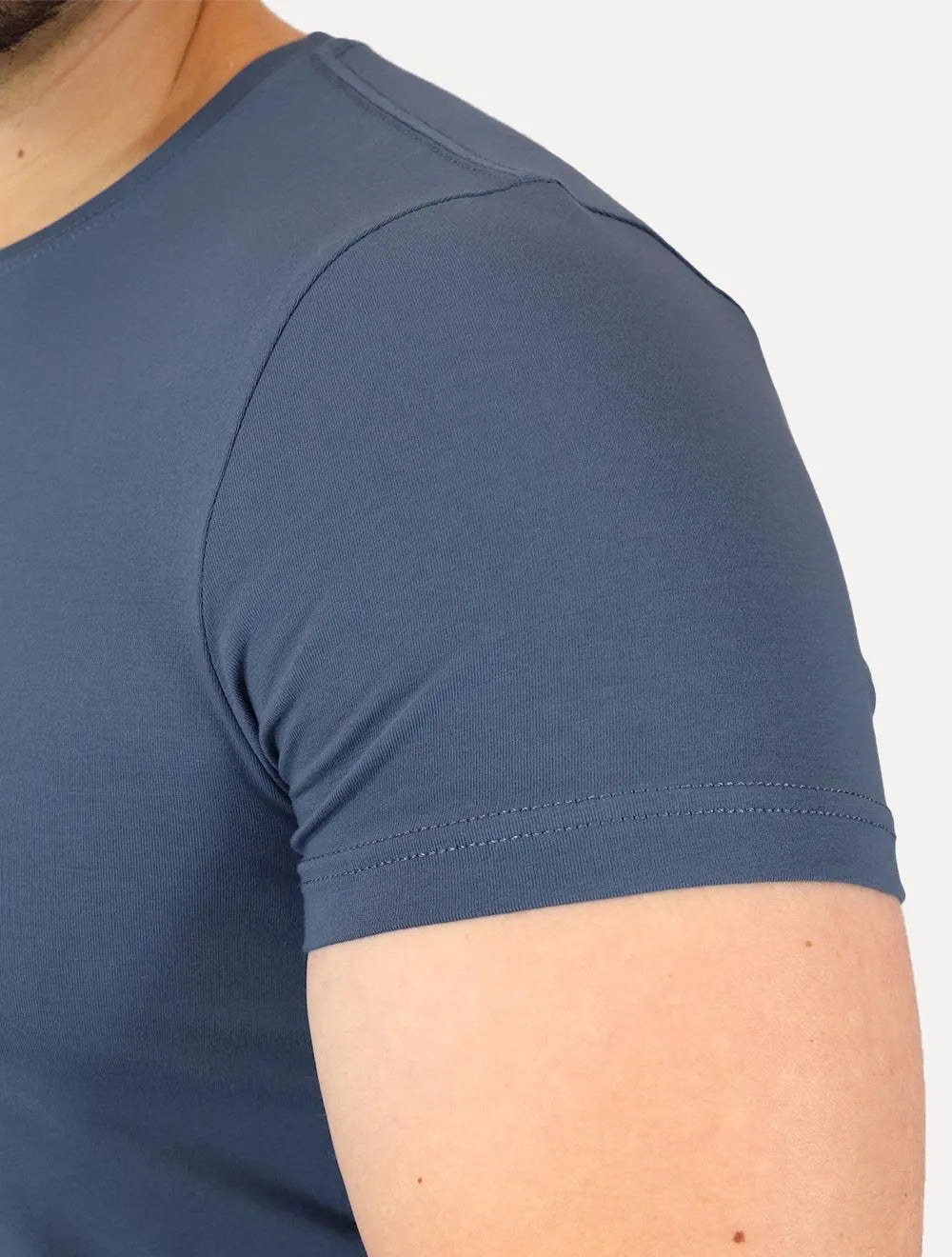 Camiseta Tommy Hilfiger Masculina Slim Fit Essential Stretch Azul Índigo