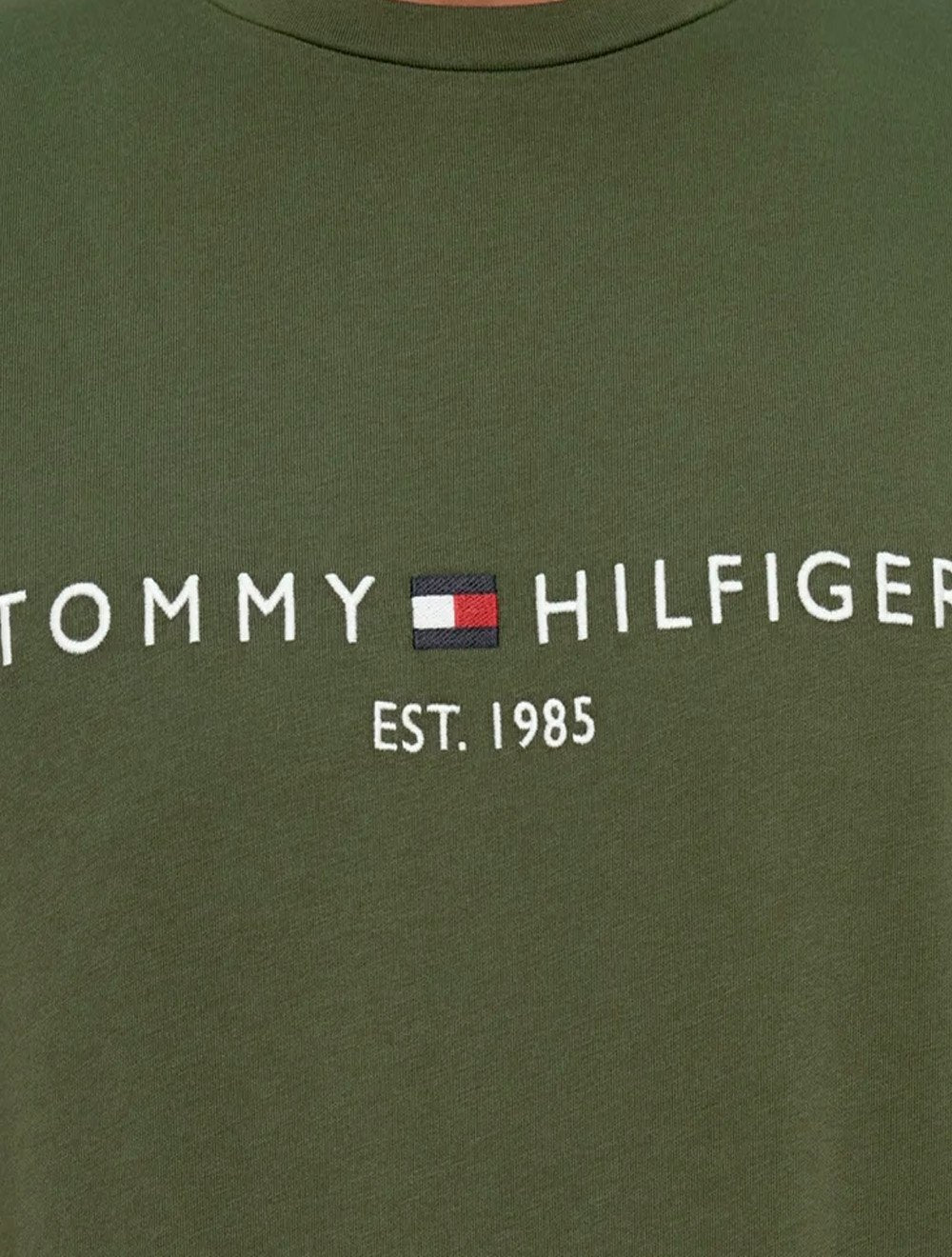 Camiseta Tommy Hilfiger Core Logo Tee Verde Musgo