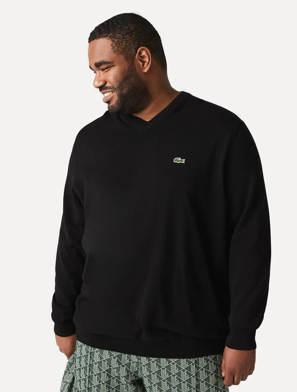 Suéter Lacoste Masculino Regular Fit Gola V Logo Preto