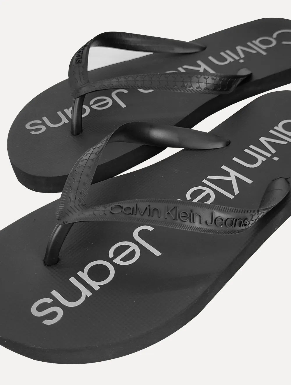 Chinelo Calvin Klein Jeans Silk Grey Logo Básico Preto