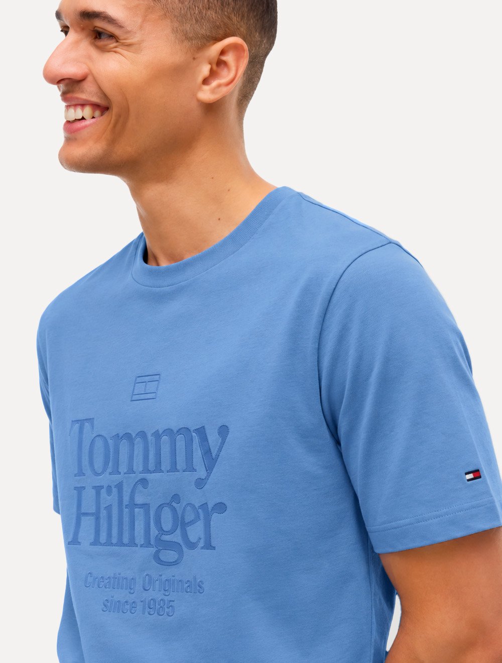 Camiseta Tommy Hilfiger Masculina Graphic Logo Washed Story Azul Claro