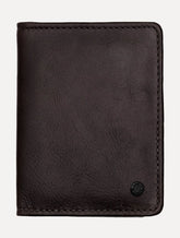 Carteira King & Joe Masculina Couro Vertical Rebite Logo Marrom Escuro