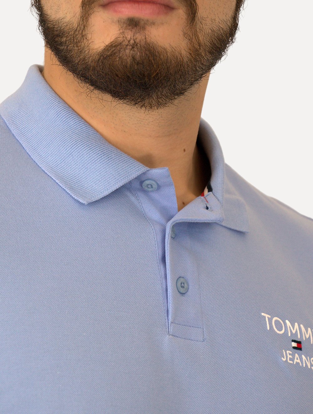Polo Tommy Jeans Masculina Regular Corp Chest Azul Claro