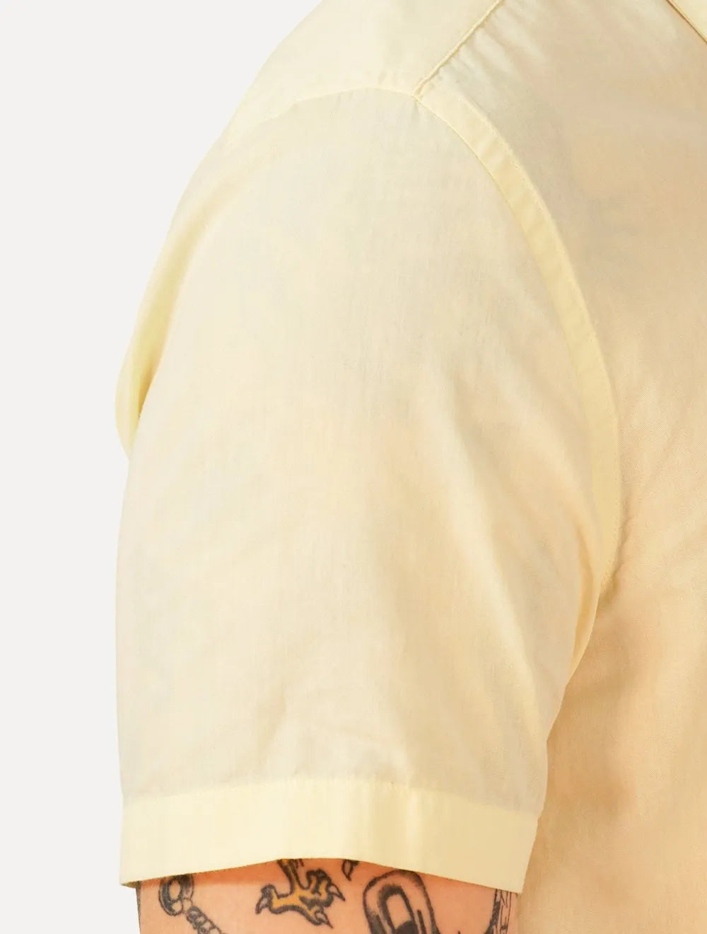 Camisa Aramis Masculina Manga Curta Slim Algodão Willis Amarela