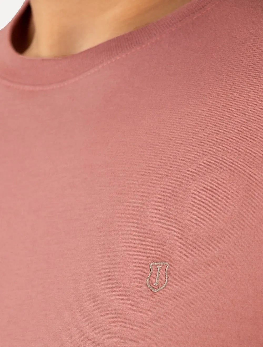 Camiseta Individual Masculina Slim Logo Rosa Médio